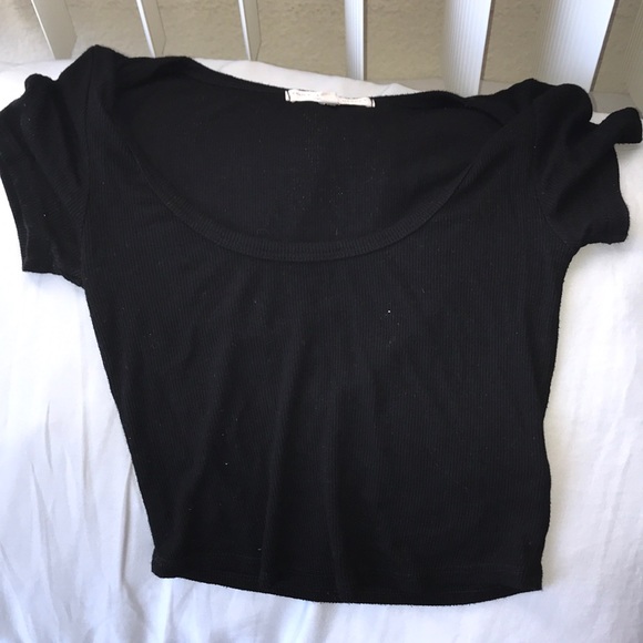 Black crop top - Picture 1 of 1